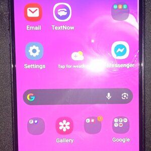 SAMSUNG S10E UNLOCKED PHONES. USED LIGHTLY. $50 OFF.